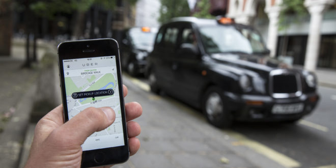 Uber driver, Uber rate increase, Uber (Photo by Oli Scarff/Getty Images)